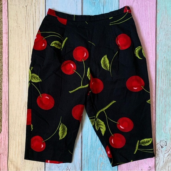 Briggs New York Black capri Pants with Red cherries Pattern - Picture 2 of 8